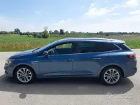 Usata Renault Mégane GrandTour Intens 110 CV (80 kW) 2017 Blu Station wagon