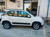 Begagnad Fiat Panda Trekking 85 HK (62 kW) 2014 Beige Halvkombi
