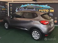 Usata Renault Captur 90 CV (66 kW) 2015 Grigio SUV