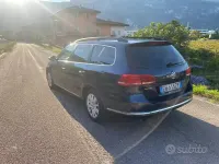 Usata VW Passat 101 CV (74 kW) 2011 Blu Station wagon