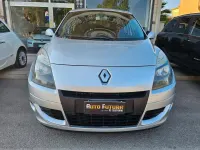 Usata Renault Scénic III Luxe 131 CV (96 kW) 2011 Argento Monovolume