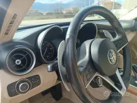 Usata Alfa Romeo Giulia 180 CV (132 kW) 2017 Blu Berlina