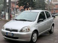 Usata Toyota Yaris Sol 68 CV (50 kW) 2001 Other Berlina