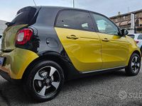 Begagnad Smart ForFour Passion 90 HK (66 kW) 2019 Gul Halvkombi