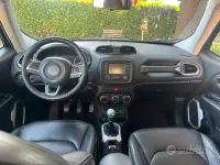 Usata Jeep Renegade Limited 140 CV (102 kW) 2015 Nero SUV