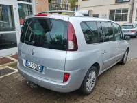 Usata Renault Espace Initiale Paris 175 CV (128 kW) 2011 Grigio Monovolume