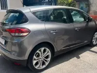 Usata Renault Scénic IV Intens 110 CV (80 kW) 2018 Grigio Monovolume