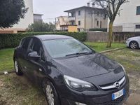Usata Opel Astra 101 CV (74 kW) 2015 Berlina