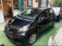 Usata Toyota Aygo 67 CV (49 kW) 2010 Nero Utilitaria