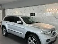 Usata Jeep Grand Cherokee Overland 241 CV (177 kW) 2012 Grigio SUV