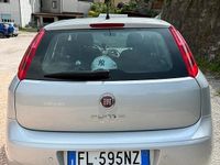 Usata Fiat Grande Punto 77 CV (56 kW) 2017 Grigio Utilitaria