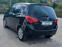 Usata Opel Meriva Cosmo 110 CV (80 kW) 2011 Nero Monovolume