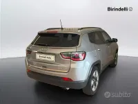 Usata Jeep Compass Limited 140 CV (102 kW) 2019 Argento SUV