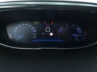 Usata Peugeot 5008 Allure 131 CV (96 kW) 2022 Grigiogrigio SUV