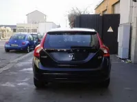 Usata Volvo V60 R-Design Kinetic 114 CV (83 kW) 2016 Station wagon