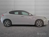 Usata Alfa Romeo Giulietta 120 CV (88 kW) 2018 Bianco Utilitaria