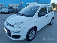 Usata Fiat Panda Lounge 84 CV (61 kW) 2013 Bianco Utilitaria