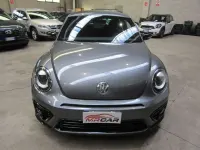 Usata VW Beetle R-line 150 CV (110 kW) 2018 Grigio scuro metallizzato Utilitaria