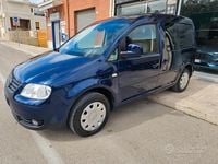 Käytetty VW Caddy 110 HP (80 kW) 2008 Sininen Tila-auto