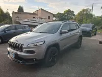 Usata Jeep Cherokee Night Eagle 185 CV (136 kW) 2016 Argento SUV
