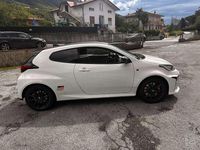 Usata Toyota Yaris 261 CV (191 kW) 2021 Bianco Berlina