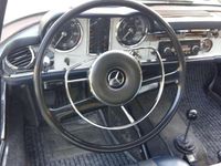 Usata Mercedes 250 150 CV (110 kW) 1967 Bianco Cabrio