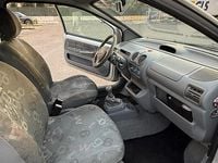 Usata Renault Twingo 75 CV (55 kW) 2006 Utilitaria