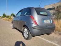 Usata Lancia Ypsilon 70 CV (51 kW) 2005 Grigio Utilitaria