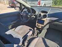 Usata Opel Corsa 75 CV (55 kW) 2006 Utilitaria