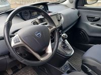 Usata Lancia Ypsilon S 69 CV (50 kW) 2023 Blu Utilitaria