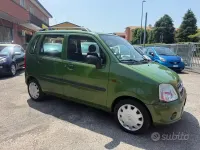 Usata Opel Agila Njoy 75 CV (55 kW) 2003 Verde Monovolume