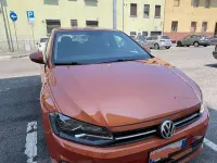 Usata VW Polo Comfortline 95 CV (69 kW) 2019 Arancione Utilitaria