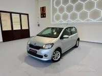 Usata Skoda Citigo Elegance 68 CV (50 kW) 2014 Grigio Utilitaria