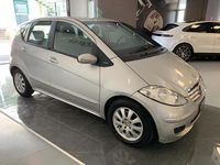 Käytetty Mercedes A150 Elegance 95 HP (69 kW) 2007 Hopea Sedan