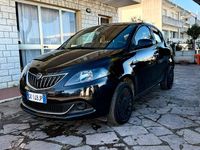 Usata Lancia Ypsilon Silver 69 CV (50 kW) 2022 Nero Utilitaria