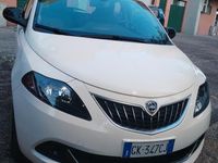 Usata Lancia Ypsilon 69 CV (50 kW) 2022 Bianco Utilitaria