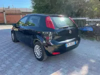 Usata Fiat Punto Street 95 CV (69 kW) 2018 Blu pastello Utilitaria