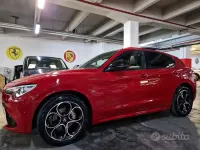 Usata Alfa Romeo Stelvio Veloce 209 CV (153 kW) 2022 Rosso SUV