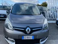 Usata Renault Scénic III 110 CV (80 kW) 2015 Grigio Monovolume
