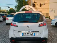 Usata Renault Scenic E-Tech XMOD 110 CV (80 kW) 2014 Bianco Monovolume