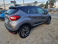 Usata Renault Captur 90 CV (66 kW) 2017 Grigio SUV