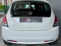 Usata Lancia Ypsilon S 95 CV (69 kW) 2017 Bianco Utilitaria