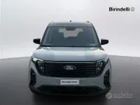 Usata Ford Tourneo Courier 125 CV (91 kW) 2024 Grigio Monovolume