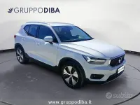 Usata Volvo XC40 Momentum 150 CV (110 kW) 2020 Bianco SUV