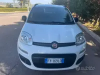 Usata Fiat Panda Lounge 69 CV (50 kW) 2019 Bianco Utilitaria
