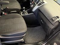Usata Kia Venga 90 CV (66 kW) 2013 Grigio Utilitaria