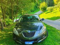 Begagnad Lancia 2000 Platinum 80 HK (58 kW) 2011 Grå Sedan