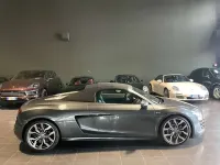 Usata Audi R8 Spyder Ambiente 525 CV (386 kW) 2010 Grigio Cabrio