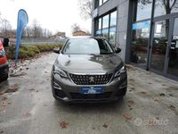 Usata Peugeot 3008 Business-Line 120 CV (88 kW) 2017 Grigio SUV