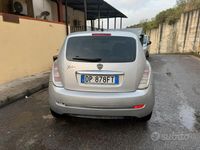 Usata Lancia Ypsilon 69 CV (50 kW) 2008 Grigio Utilitaria